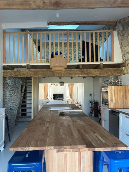 מונטן Villa Aux Portes De Saint Emilion מראה חיצוני תמונה